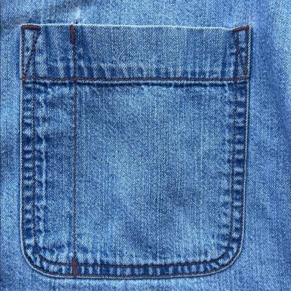 Vintage Levi's Men’s Classic Blue Denim Shirt Size: 2XL - Picture 5 of 12